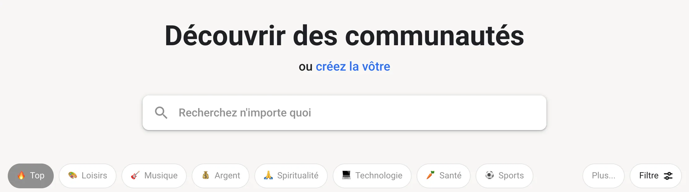 Haut de l'annuaire public de Skool en français : titre « Découvrir des communautés ou créez la vôtre », barre de recherche et catégories Top, Loisirs, Musique, Argent, Spiritualité, Technologie, Santé et Sports